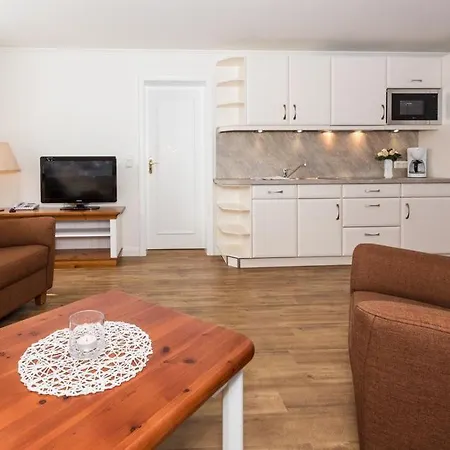 Haus Szameit, Whg 4